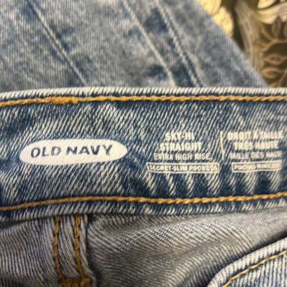 Sky-Hi Straight Jeans - Picture 3 of 3